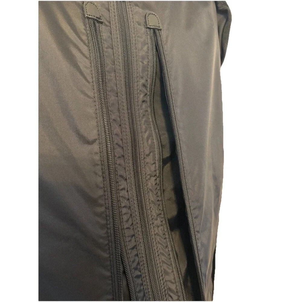 Briggs & Riley Baseline Garment Bag Black Ballistic Nylon BiFold Travel Suit Bag